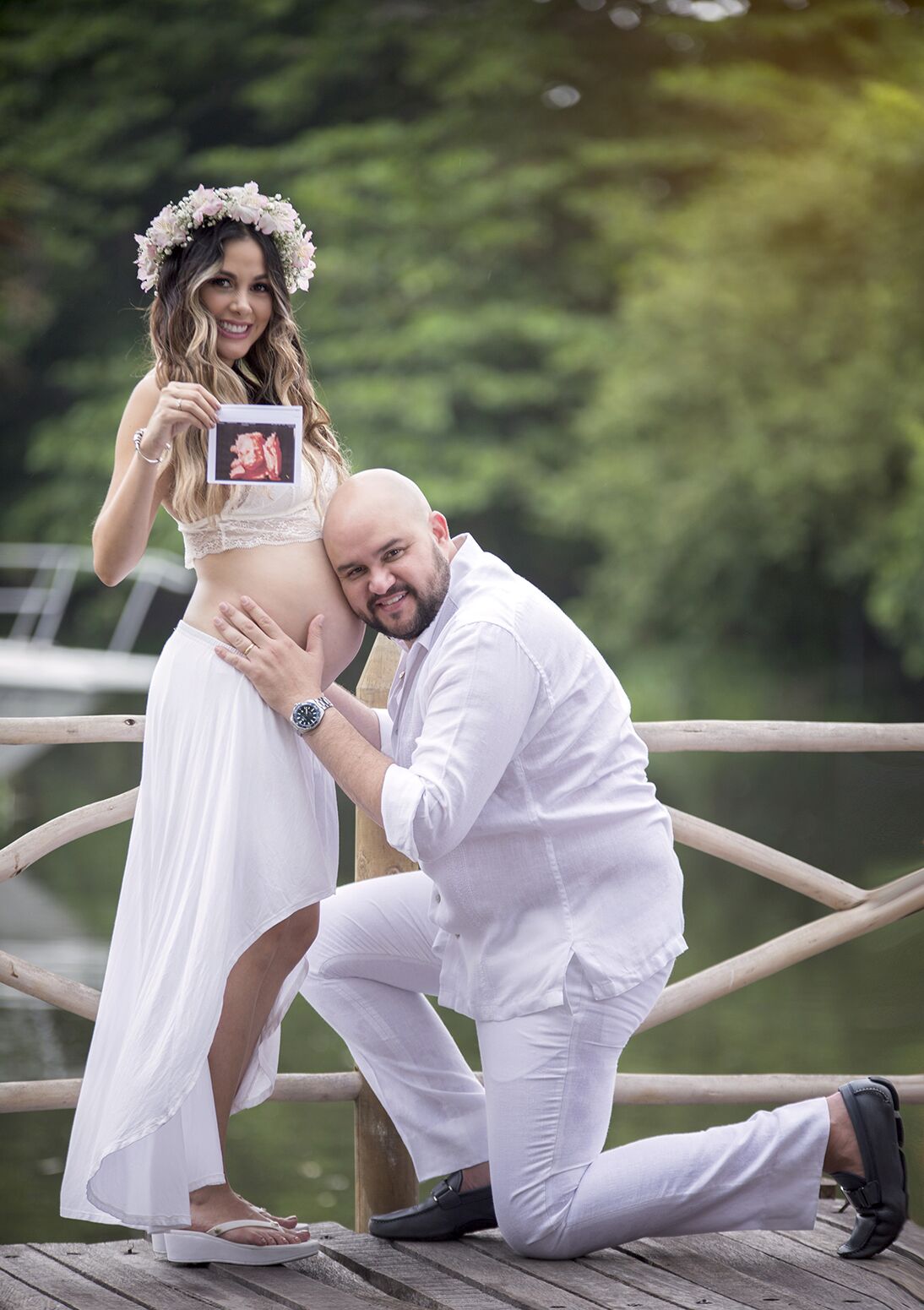 sesion de foto de maternidad en exteriores