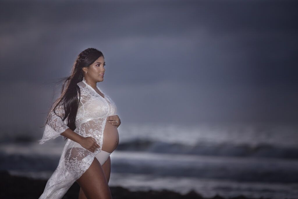 Sesion de embarazo en la playa